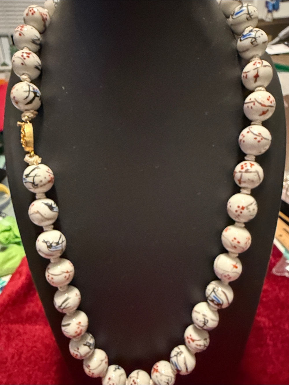 Vintage Chinese handpainted knotted Porcelain Necklace blue/brick red like NEW